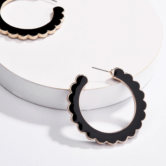 • Eden • Scalloped Enamel Hoops - Picture 3 of 4